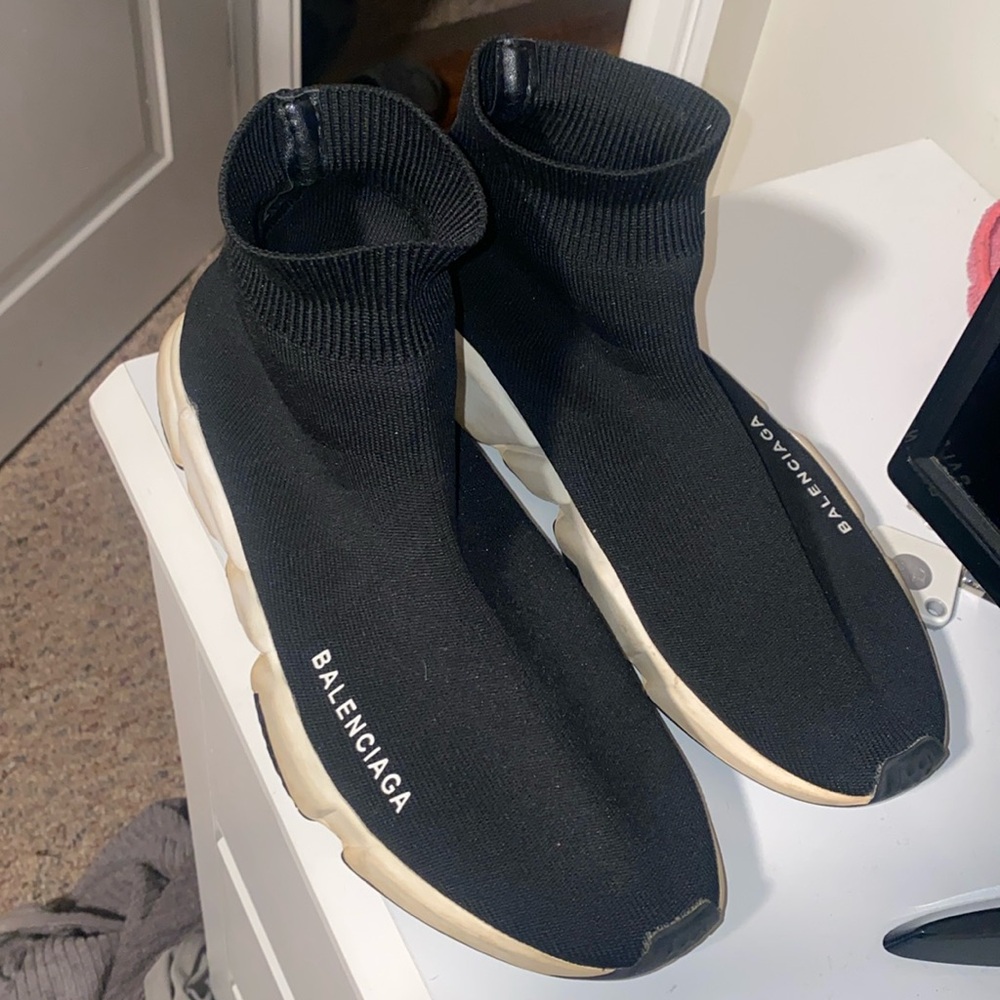 Sock sneakers